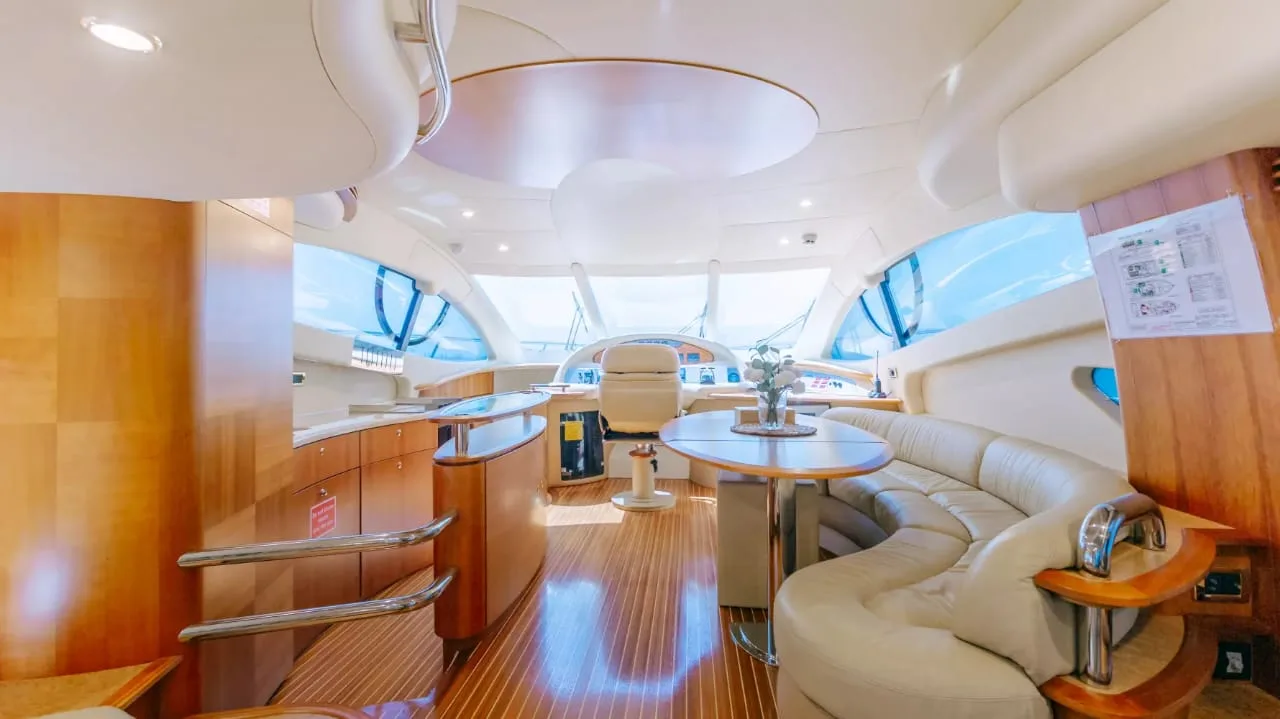 Sea Falcon 55 – аренда яхты в Абу-Даби (8)
